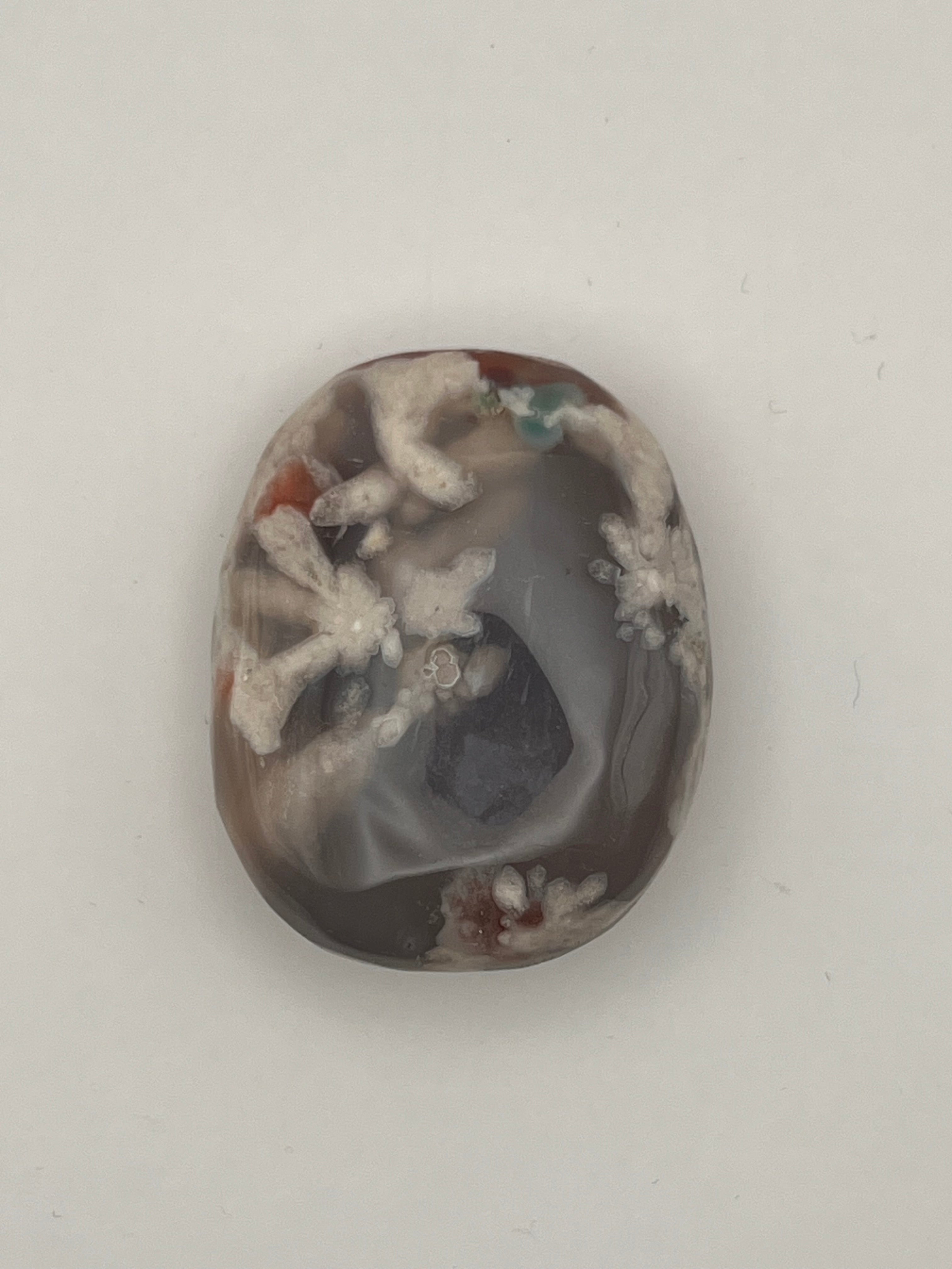 Blue Flower Agate Palm Stone
