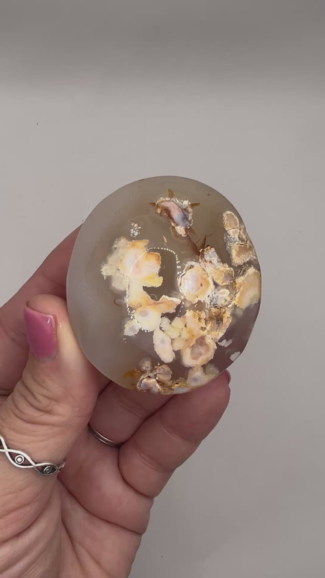 Carnelian Flower Agate Palm Stone