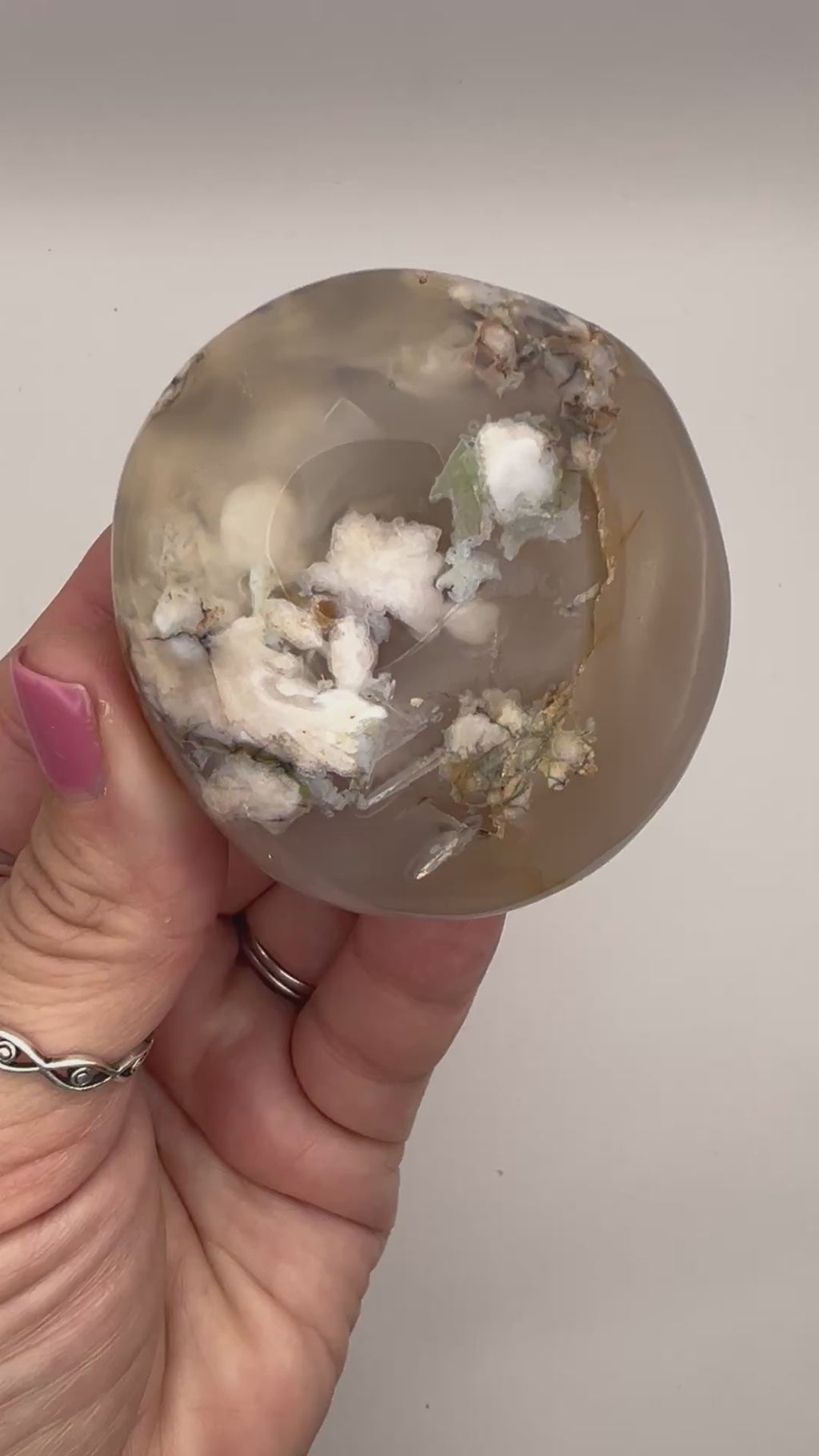 Flower Agate Palm Stone