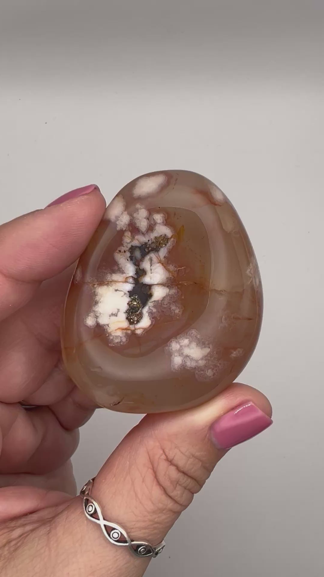 Carnelian Flower Agate Palm Stone